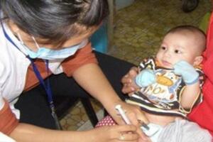 Bác sĩ lưu ý tiêm chủng vaccine 5 trong 1 mới cho trẻ
