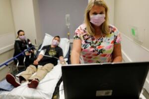 Dịch cúm dữ dội nhất trong vòng 10 năm, nước Mỹ "không biết bao nhiêu trẻ nữa sẽ chết"!