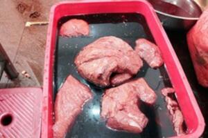 Nhận biết thịt bò bẩn và mẹo hay chọn thịt bò ngon cho những ngày Tết