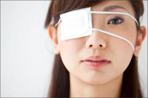 Chấn thương mắt: Hậu quả & cách xử trí