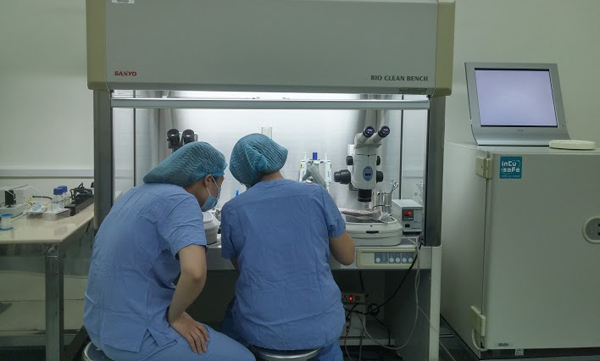 thụ tinh trong ống nghiệm, IVF, tinh trùng, xuất tinh