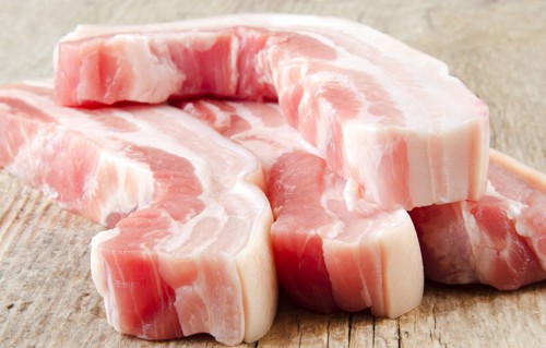 Chuyên gia đầu ngành chỉ cách luộc thịt thôi ra hết chất độc, chọn và rửa thịt an toàn - Ảnh 3.