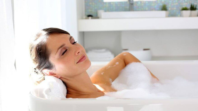 Thói quen tắm trước khi ngủ là tốt hay xấu: Chuyên gia khuyên cách tắm có lợi nhất - Ảnh 4.