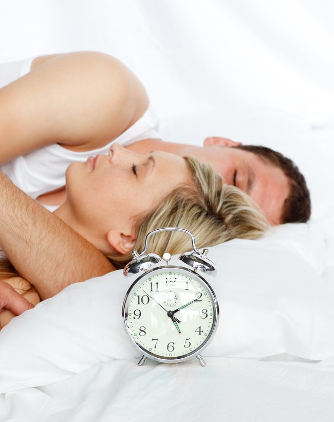 11 lời khuyên giúp bạn có được giấc ngủ ngon, sâu giấc và dễ dàng hơn - Ảnh 2.