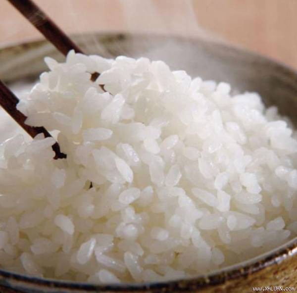 Gạo trắng hay gạo lứt tốt cho sức khỏe hơn: Lâu nay nhiều người ngộ nhận, dẫn tới dùng sai - Ảnh 2.