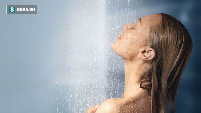 Thói quen tắm trước khi ngủ là tốt hay xấu: Chuyên gia khuyên cách tắm có lợi nhất - Ảnh 2.