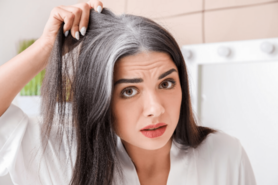 5 thói quen giúp tóc bạc hóa đen mượt