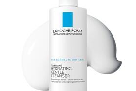 5 sữa rửa mặt được bác sĩ da liễu khuyên dùng cho da khô