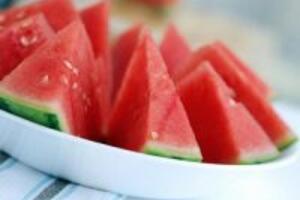 8 lý do nên bổ sung dưa hấu vào thực đơn hàng ngày