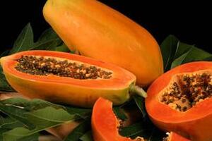 Cây thuốc Việt Nam – tài nguyên vô cùng quýTrong một lần ngồi trên máy bay tôi có nghe một người Trung Quốc nói: “Người Việt đang ngồi trên cả một núi thuốc"