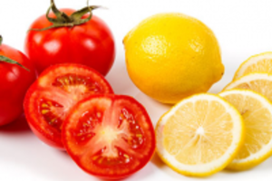 3 cách trị mụn nhanh chóng chỉ với cà chua