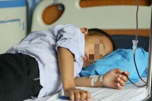 Con mắc bệnh nan y tan máu bẩm sinh, mẹ tưởng suy dinh dưỡng "nuôi hoài không lớn"