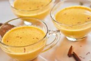 Cách làm sữa nghệ uống tại nhà giúp bảo vệ sức khỏe hiệu quả