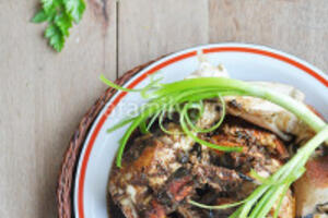 Món ngon cuối tuần: Cua rang tiêu