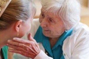 Chăm sóc người bị sa sút trí tuệ