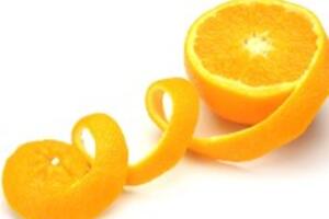 Hướng dẫn tự làm công thức tẩy da chết với vỏ cam hiệu quả