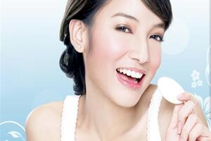 Nguyên tắc cần nhớ khi trang điểm trong khi trị mụn