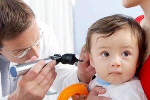 Chữa viêm tai chảy mủ bằng đông yViêm tai chảy mủ thường gặp là viêm tai giữa. Đông y gọi bệnh này là "nùng nhĩ". Bệnh được chia ra hai thể: Cấp tính và mạn tính.