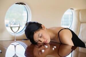 “Zoom” vào tác hại của việc phá thai bằng thuốc