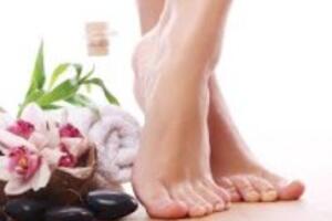 Phương pháp giúp da chân mịn màng