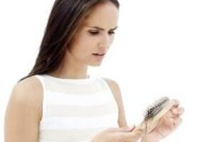 Dưỡng chất cần thiết để ngăn ngừa rụng tóc