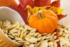 2 loại mặt nạ trị nám da hiệu quả bằng hạt bí