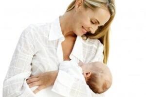 Cho con bú giúp phụ nữ giảm nguy cơ huyết áp cao