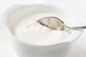 Cách làm trắng da toàn thân bằng sửa chua đơn giản mà hiệu quả