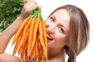 Cách trị mụn trứng cá đơn giản bằng cà rốt