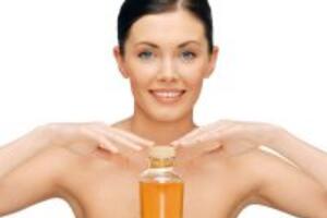 Bí quyết dưỡng ẩm da vào mùa lạnh bằng dầu oliu