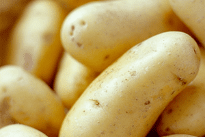 Cách trị tàn nhang bằng khoai tây và sữa chua