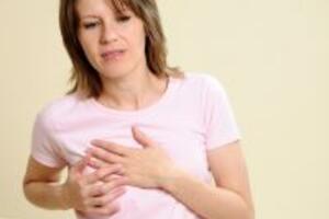 Đau ngực phải do đau dây thần kinh liên sườn chữa thế nào?