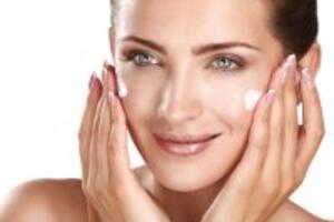 Mách bạn 4 nguyên tắc bảo vệ làn da trước ánh nắng mặt trời