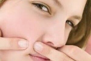 Lấy lại vẻ tự tin rạng ngời với làn da sạch mụn