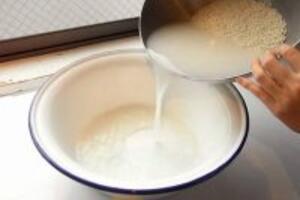 Làm đẹp da nhanh chóng chỉ với nước vo gạo