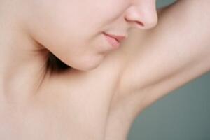 8 cách dân gian chữa khỏi hôi nách cực kỳ hiệu quả