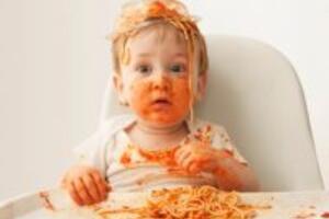 Những sai lầm càng lúc càng khiến trẻ lười ăn thêm