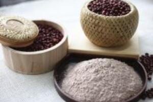 Cách làm kem dưỡng trắng da mặt từ các loại đậu