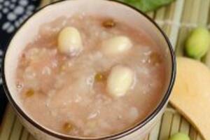 3 món ăn giúp bạn giảm thâm quầng mắt hiệu quả