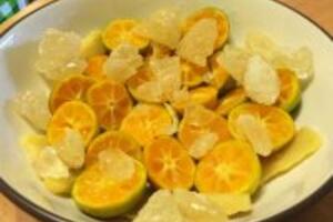 Chữa viêm họng bằng quất hấp đường phèn