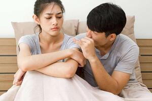 Có phải kiêng chuyện ấy khi bị viêm lộ tuyến cổ tử cung?