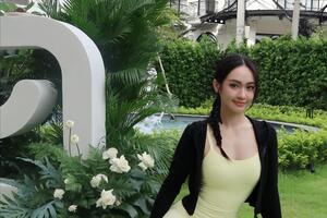 Nhan sắc không son phấn của bạn gái thiếu gia Đức Phạm