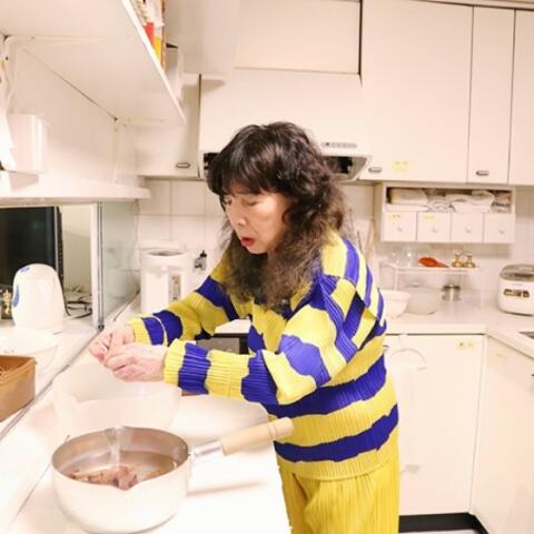 <a href="/tin-tuc-suc-khoe" title="Tin tức - Sức khỏe" rel="dofollow">Tin tức - Sức khỏe</a>