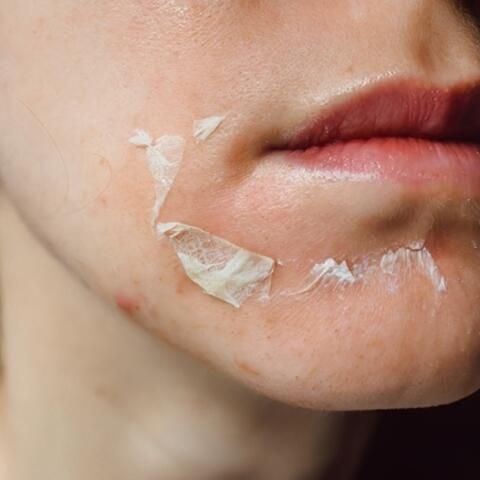 <a href="/tin-tuc-suc-khoe" title="Tin tức - Sức khỏe" rel="dofollow">Tin tức - Sức khỏe</a>