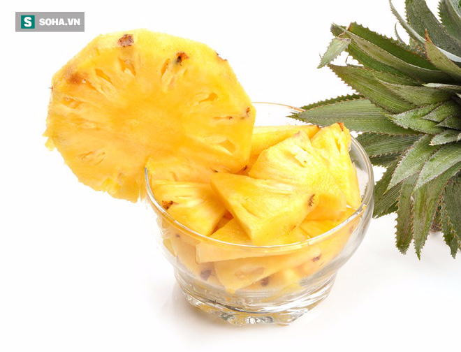 Dứa là trái cây tốt cho nội tạng, làm sạch đường ruột, nhưng nhóm người này không nên ăn - Ảnh 1. Dứa là trái cây tốt cho nội tạng, làm sạch đường ruột, nhưng nhóm người này không nên ăn - Ảnh 1.