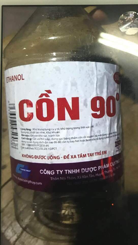 Phát hiện cơ sở sản xuất cồn chứa methanol gây chết người giữa Thủ đô - Ảnh 1. Phát hiện cơ sở sản xuất cồn chứa methanol gây chết người giữa Thủ đô - Ảnh 1.