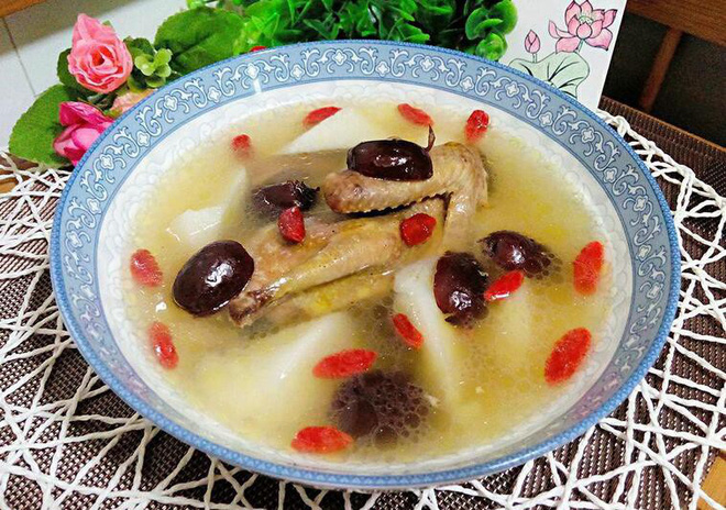 Tốt gấp 9 lần thịt gà, món thánh dược trong Đông y này chỉ có giá 70.000 đồng ở chợ Việt - Ảnh 1. Tốt gấp 9 lần thịt gà, món thánh dược trong Đông y này chỉ có giá 70.000 đồng ở chợ Việt - Ảnh 1.