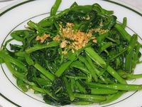 Những hiểm họa 'chết người' từ rau muống mọi nhà cần biết