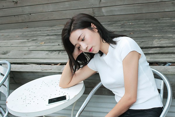 Nếu muốn tránh thai bằng cách dùng các loại thuốc, chị em hãy cẩn trọng với những tác dụng phụ này - Ảnh 3. Nếu muốn tránh thai bằng cách dùng các loại thuốc, chị em hãy cẩn trọng với những tác dụng phụ này - Ảnh 3.
