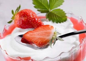 kem trị mụn đơn giản